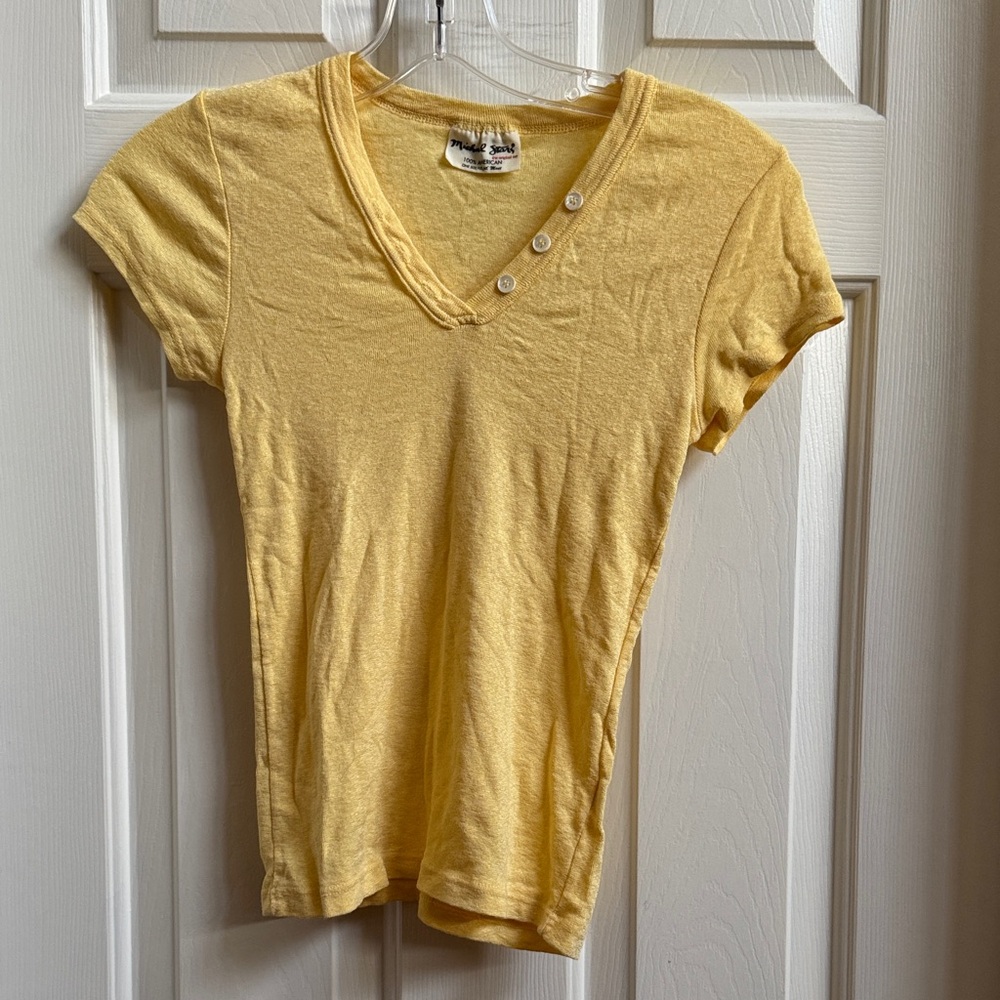 Michael Stars Yellow Short Sleeve V-Neck Top